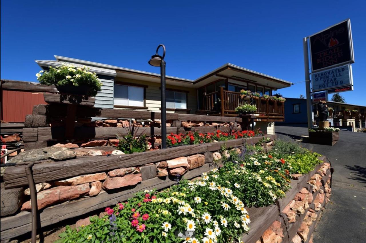 Alpine Trail Ridge Inn Estes Park Exterior photo